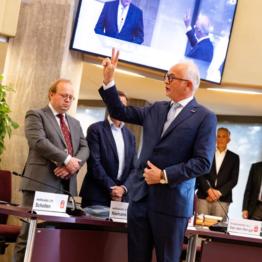 Benoeming burgemeester Gerard van den Hengel Haaksbergen