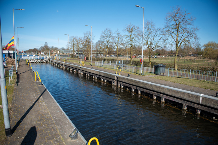 Kanaal Almelo-De Haandrik bij Aadorp gestremd vanwege de droogte